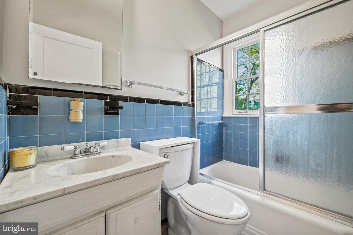 10210 Procter Street photo 15