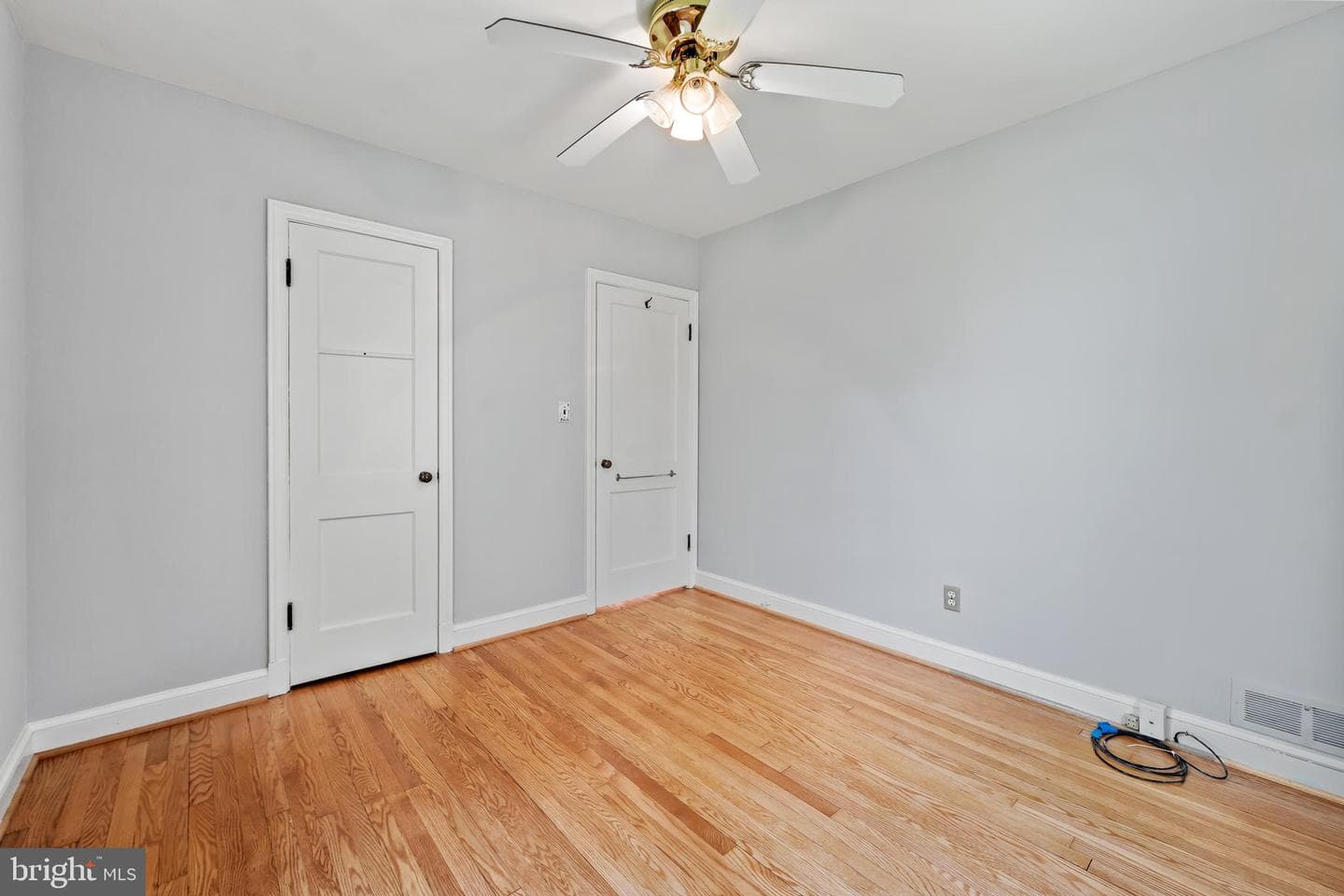 10210 Procter Street photo 18