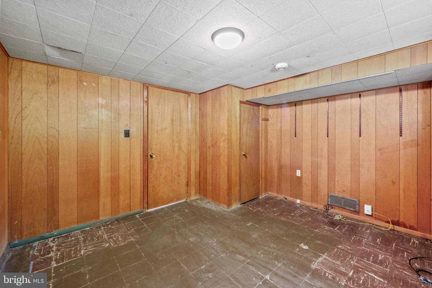 10210 Procter Street photo 31