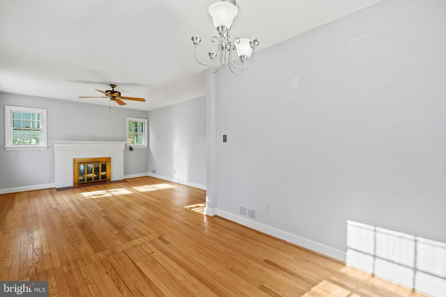 10210 Procter Street photo 6