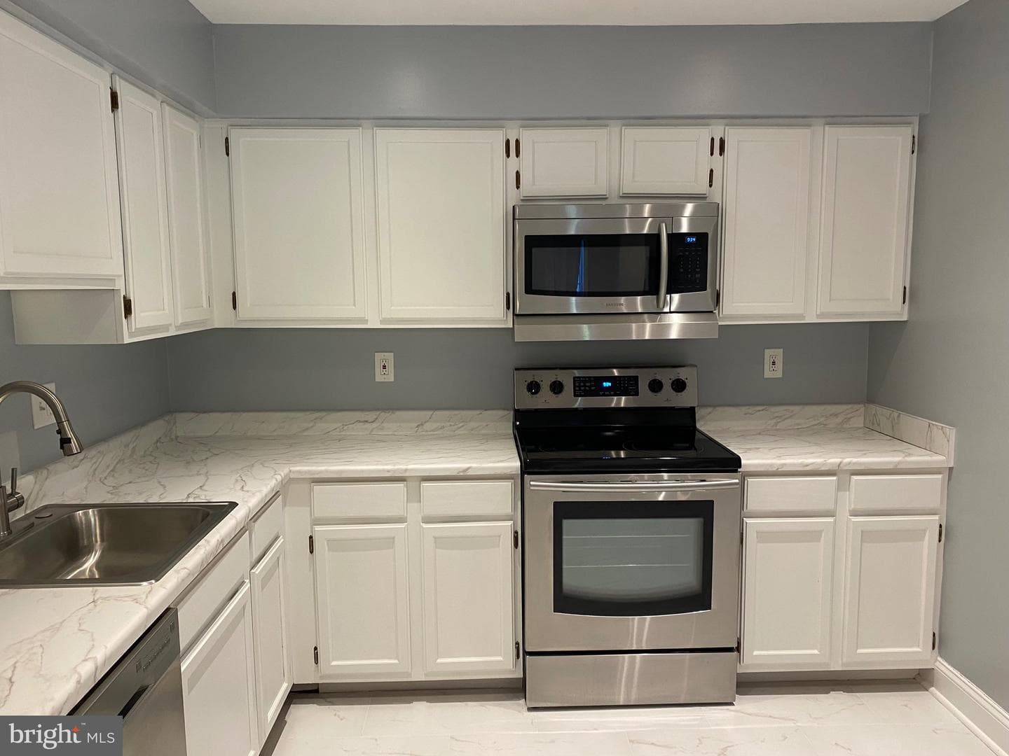 14726 Valiant Terrace #14-151 photo 6