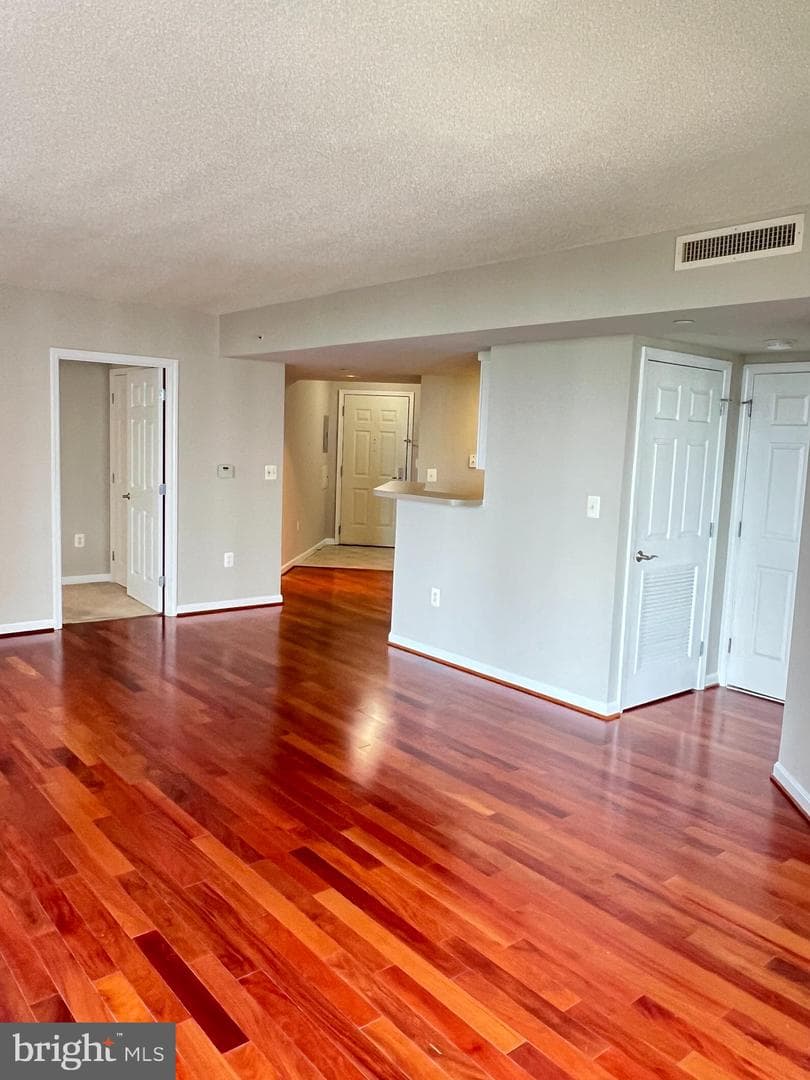 11710 Old Georgetown Road #730 photo 11