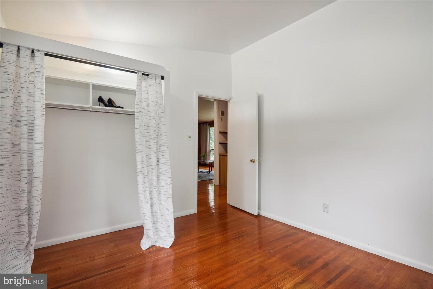 3920 Denfeld Court photo 35