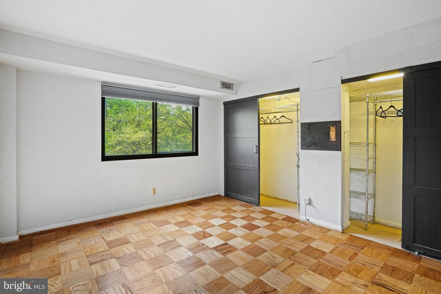 575 Thayer Avenue #404 photo 20