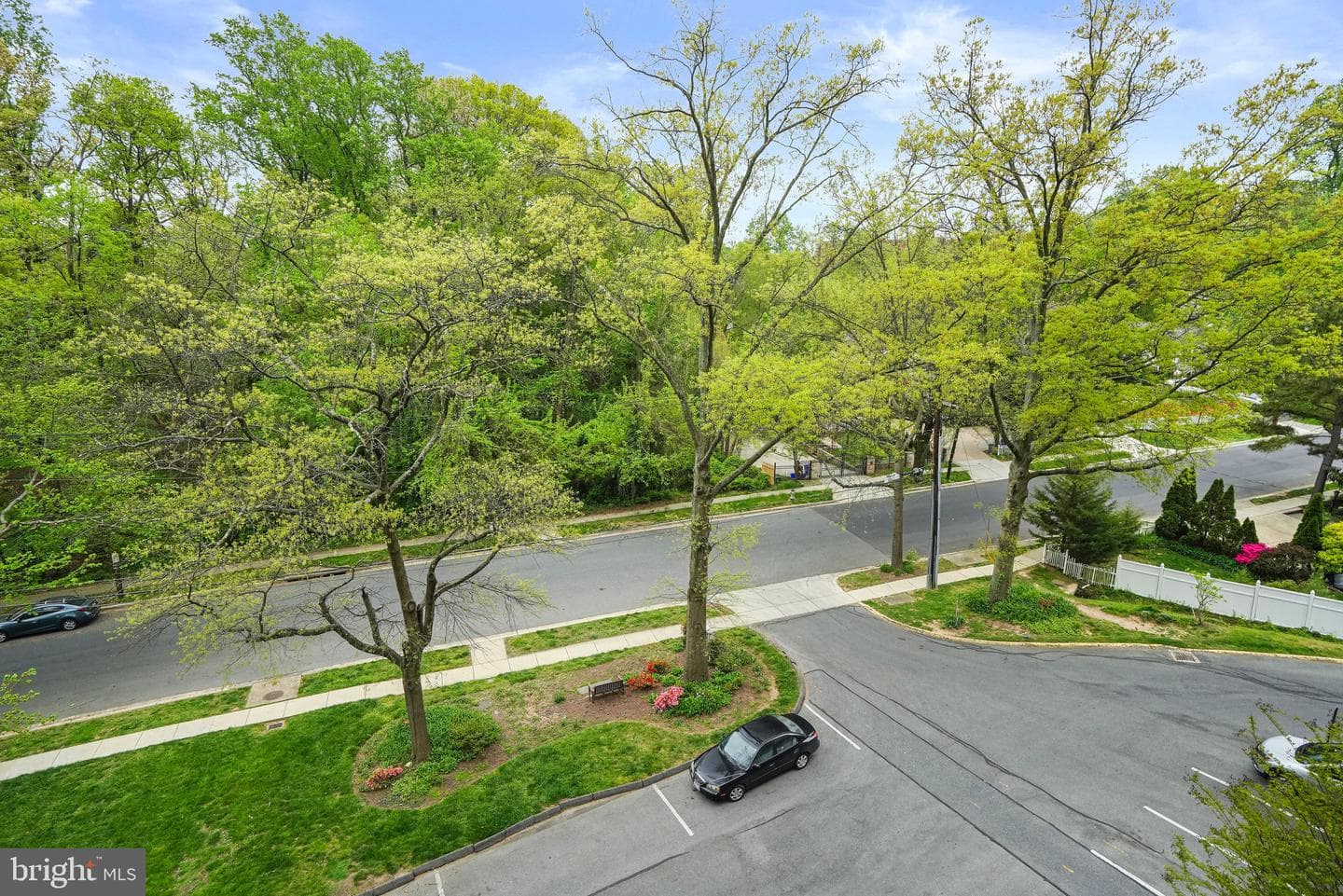 575 Thayer Avenue #404 photo 22