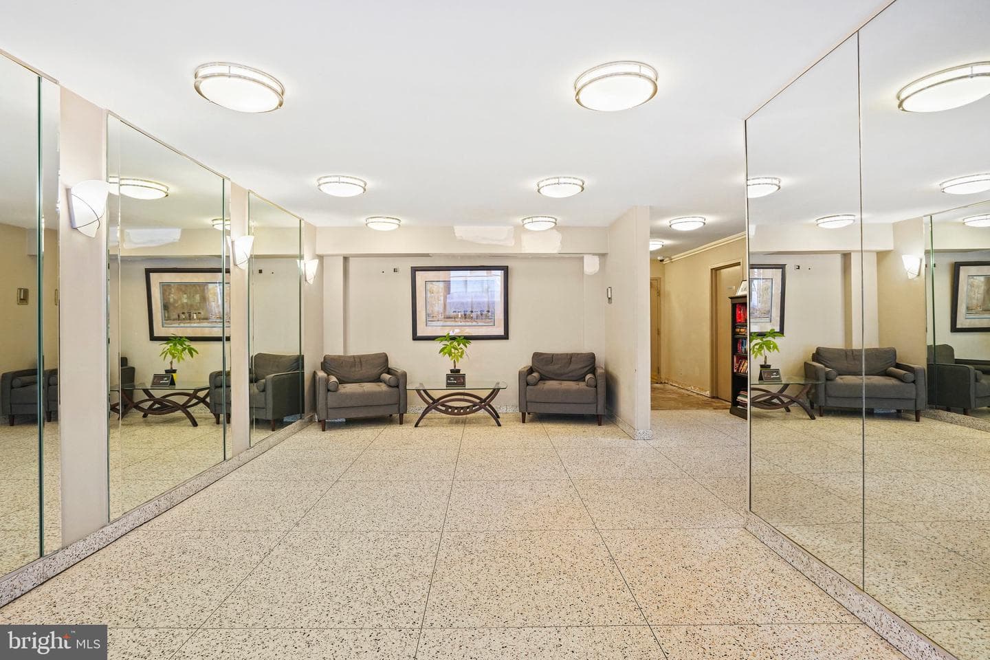 575 Thayer Avenue #404 photo 4
