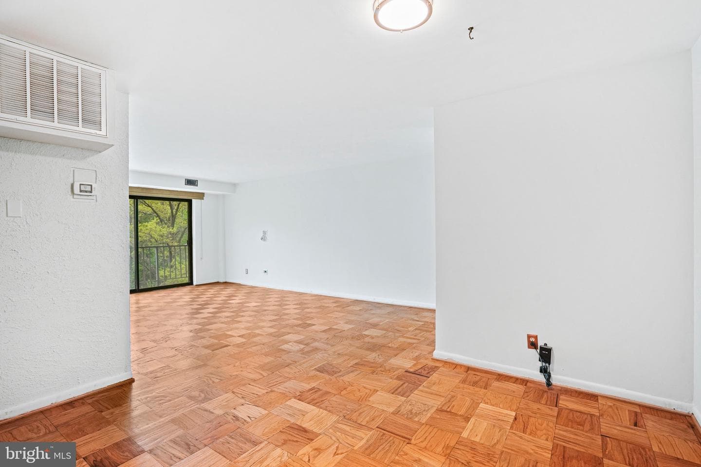 575 Thayer Avenue #404 photo 6