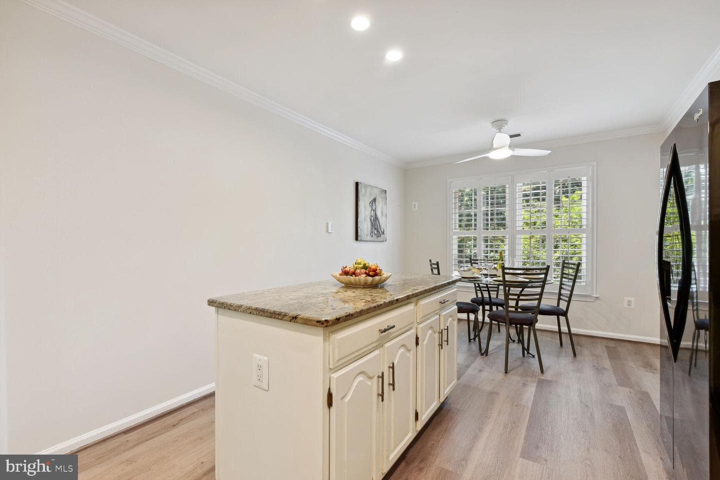 10817 Luxberry Drive photo 8