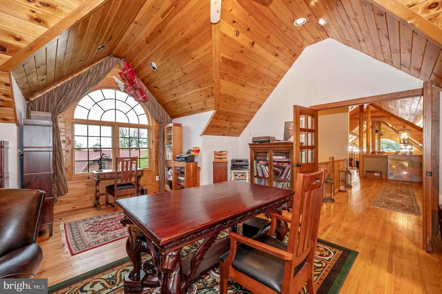 24220 Kings Valley Road photo 37