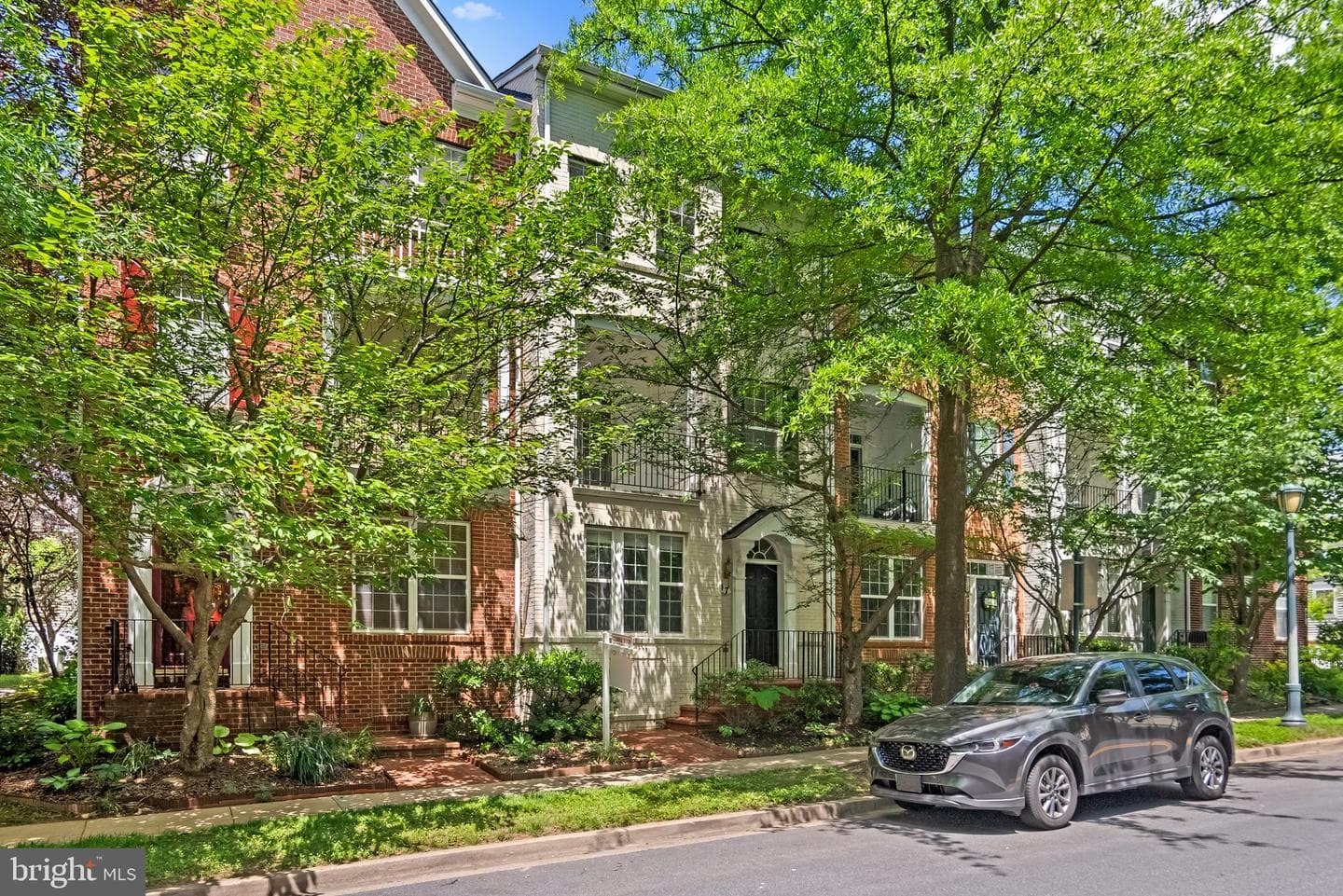 607 Ridgemont Avenue photo 4