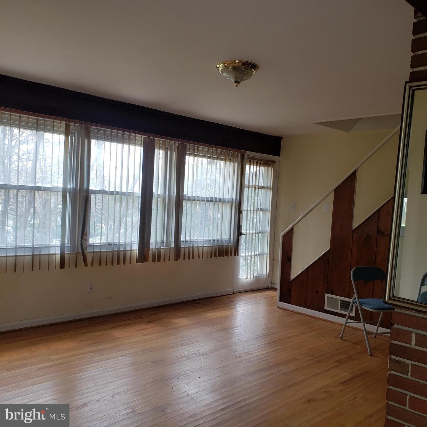 1611 Veirs Mill Road photo 5