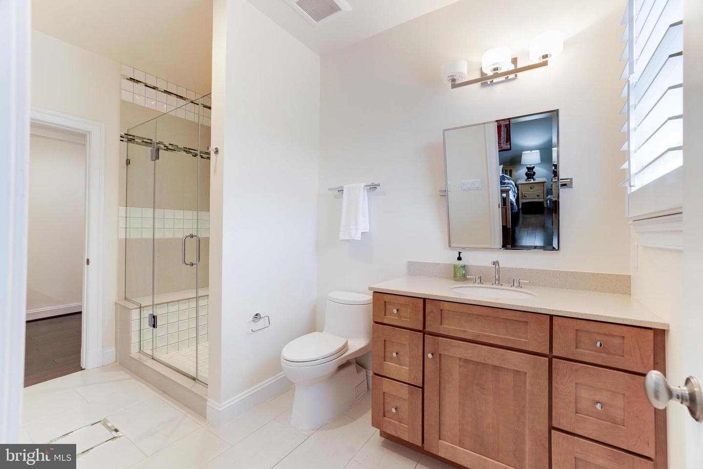 6502 Quaker Ridge Road photo 38