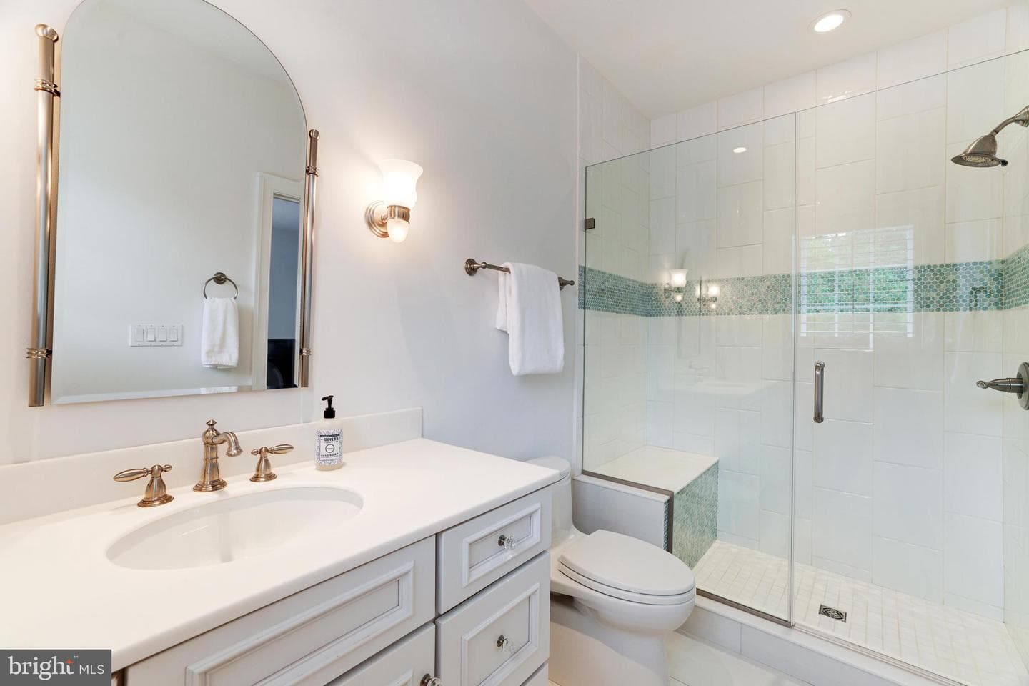 6502 Quaker Ridge Road photo 41