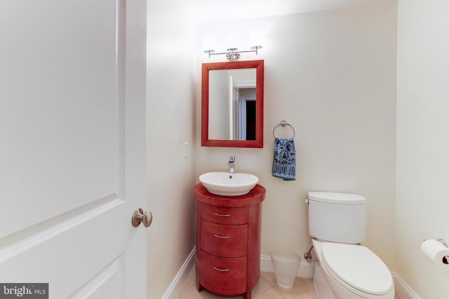 6502 Quaker Ridge Road photo 54