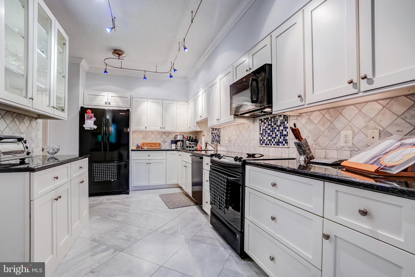 3005 S Leisure World Boulevard #817 photo 4