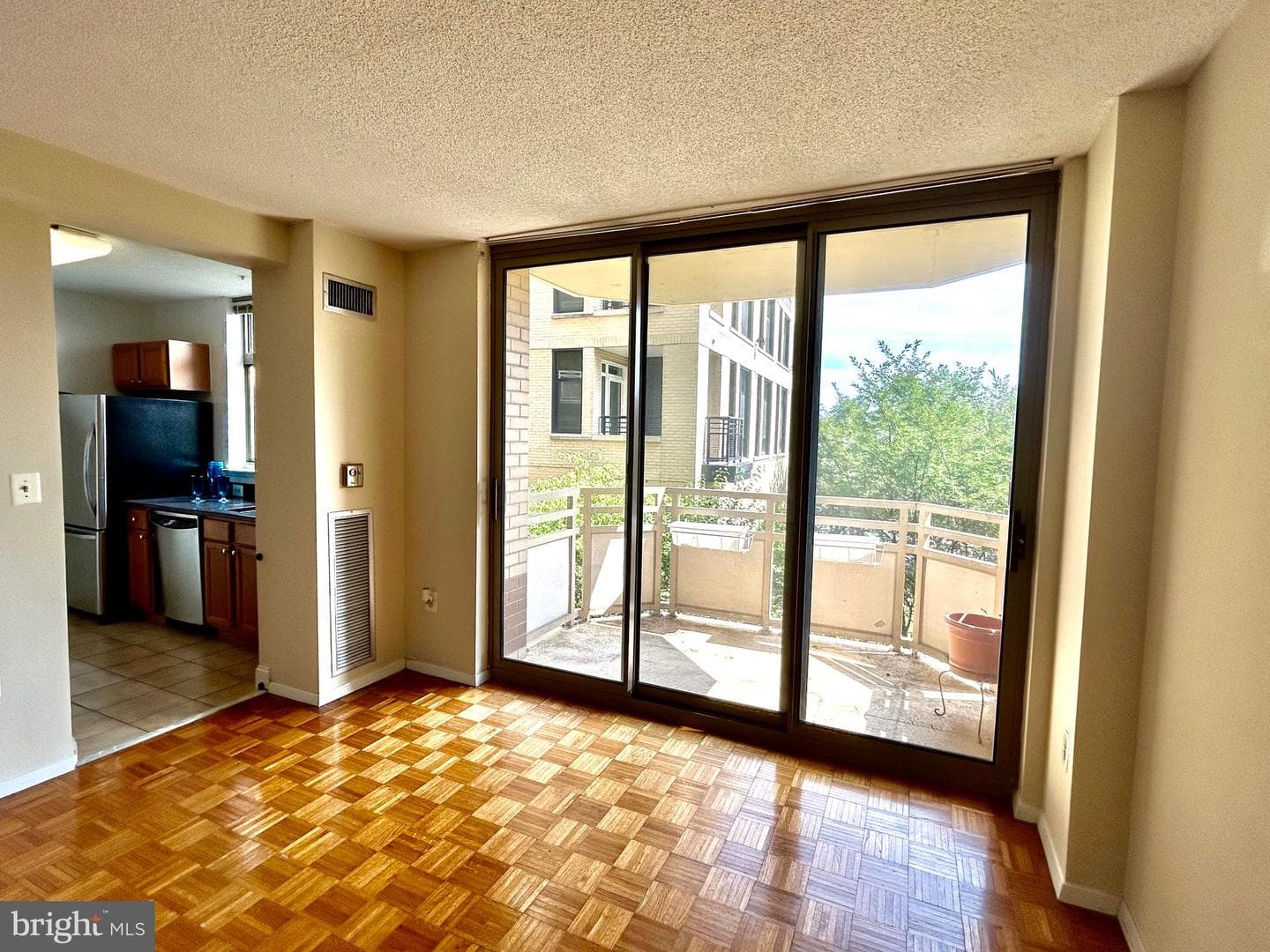 7111 Woodmont Avenue #315 photo 8