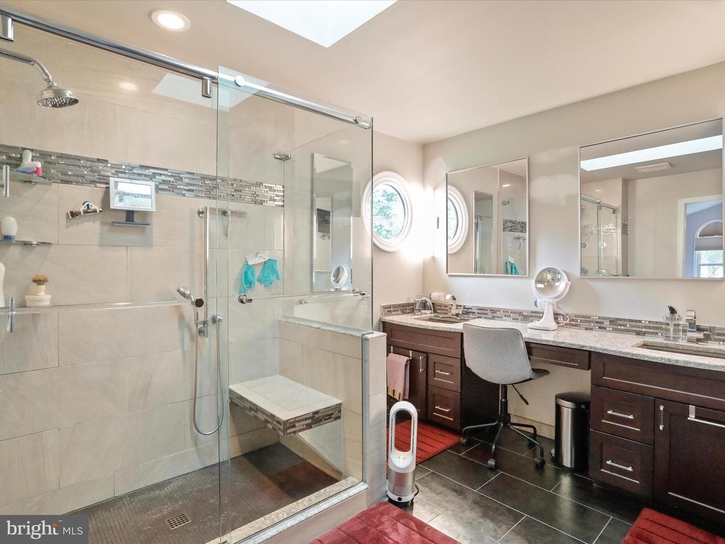 15604 Twin Valley Court photo 16