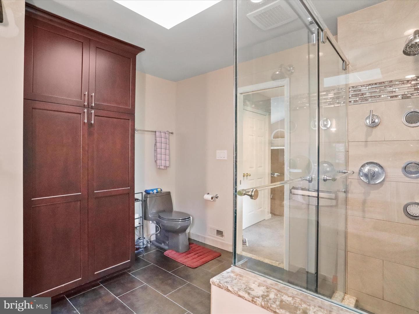 15604 Twin Valley Court photo 17