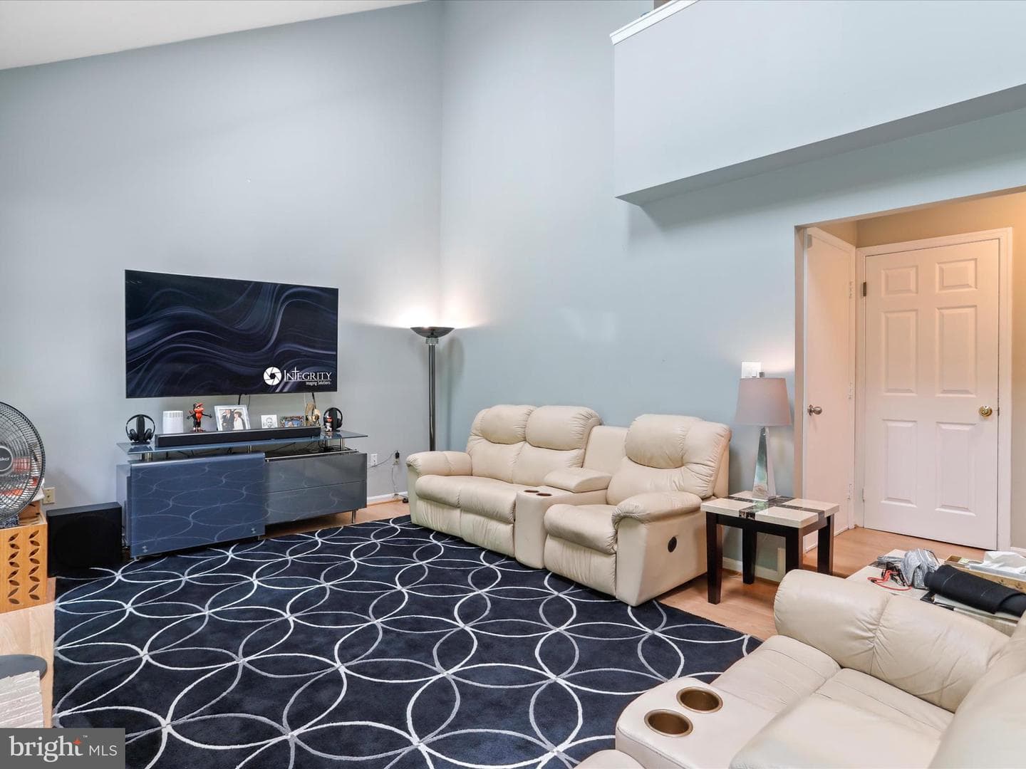 15604 Twin Valley Court photo 23