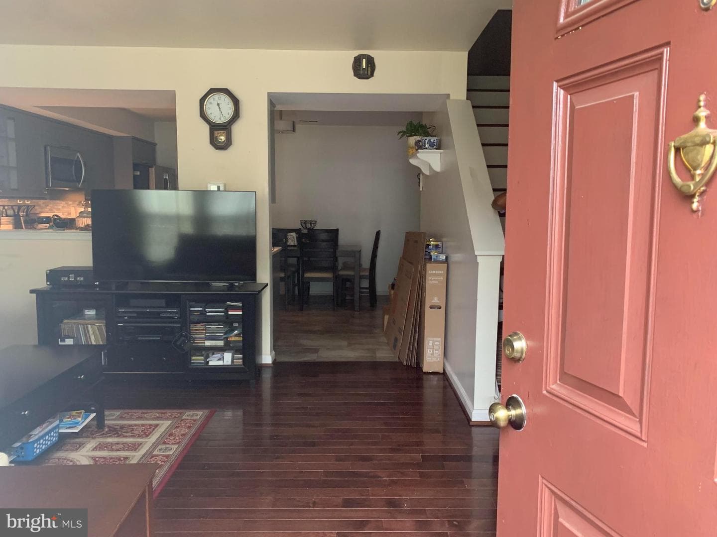 16 Wilcox Court photo 4
