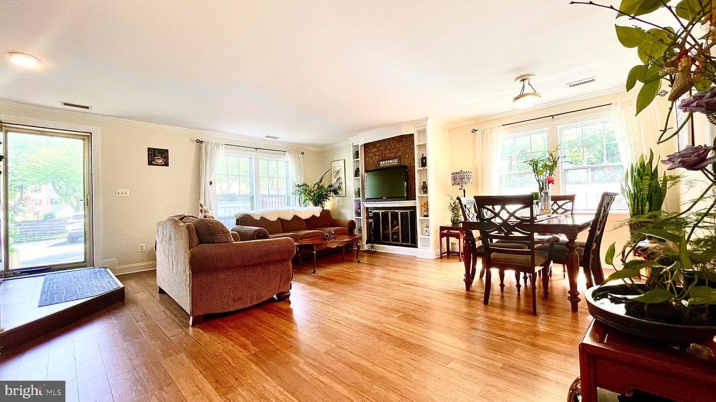 11463 Appledowre Way #5 photo 7