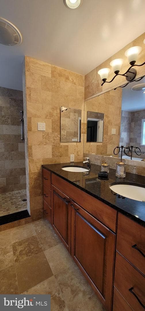 5820 Bradley Boulevard photo 24