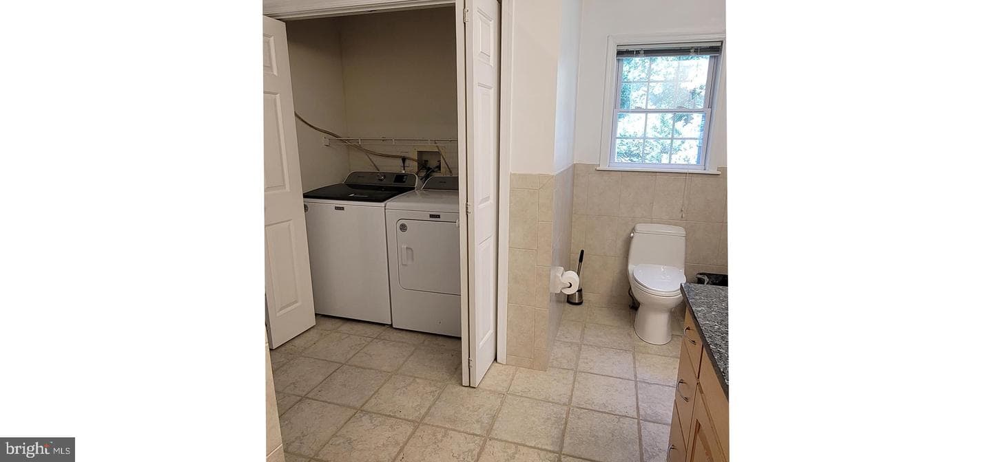 5820 Bradley Boulevard photo 31