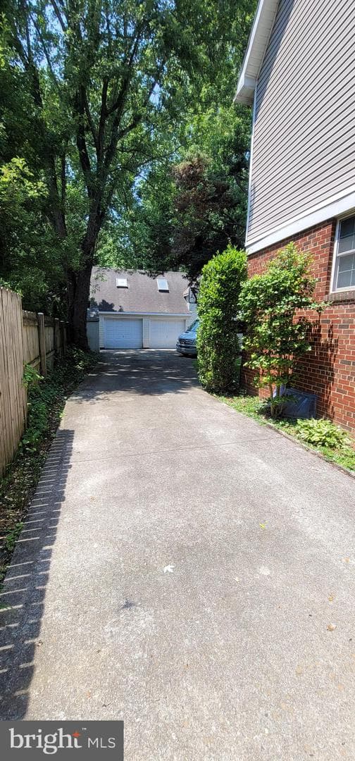 5820 Bradley Boulevard photo 69