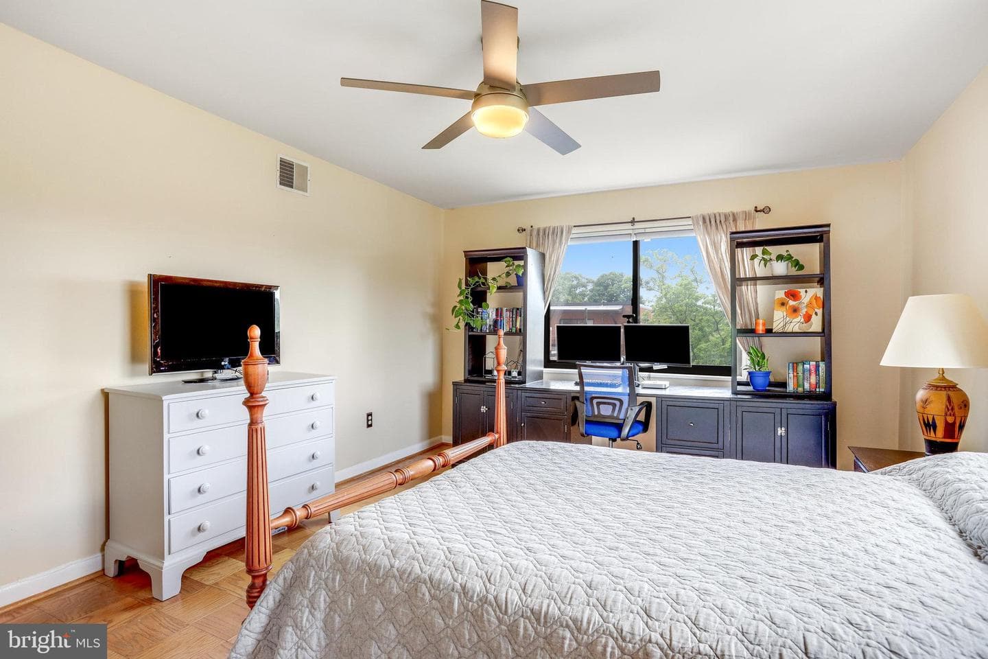 7611 Maple Avenue #803 photo 18