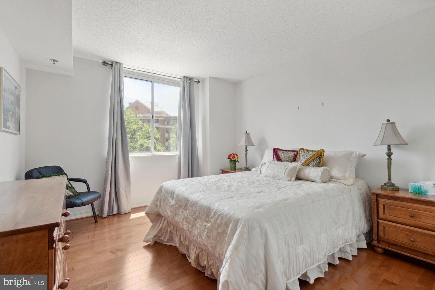 5809 Nicholson Lane #702 photo 22