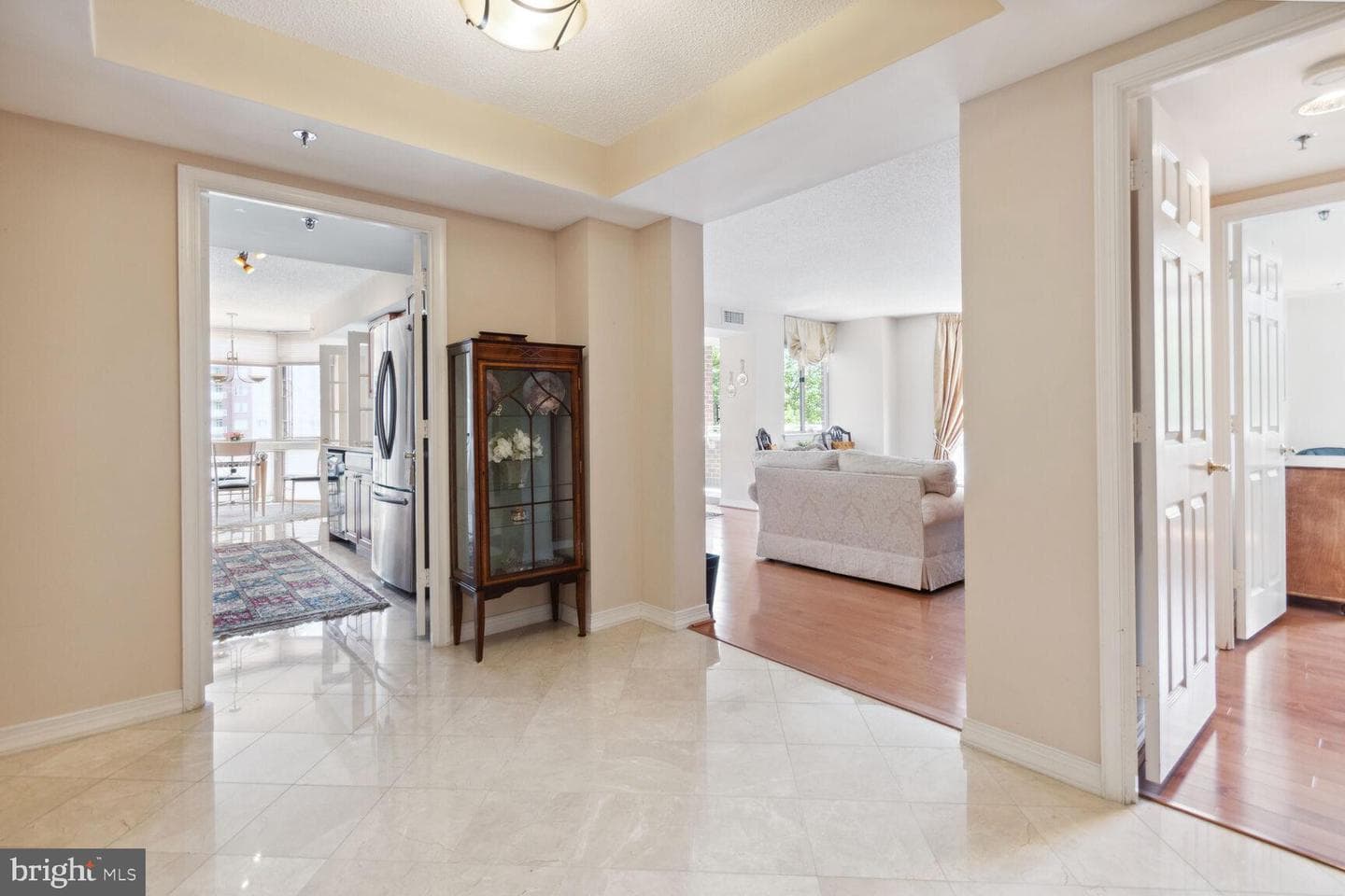 5809 Nicholson Lane #702 photo 3