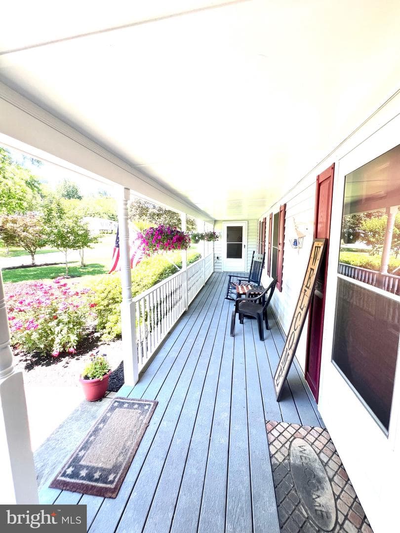 25258 Conrad Court photo 9