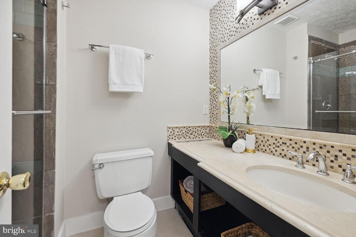 5 Crestview Court photo 21