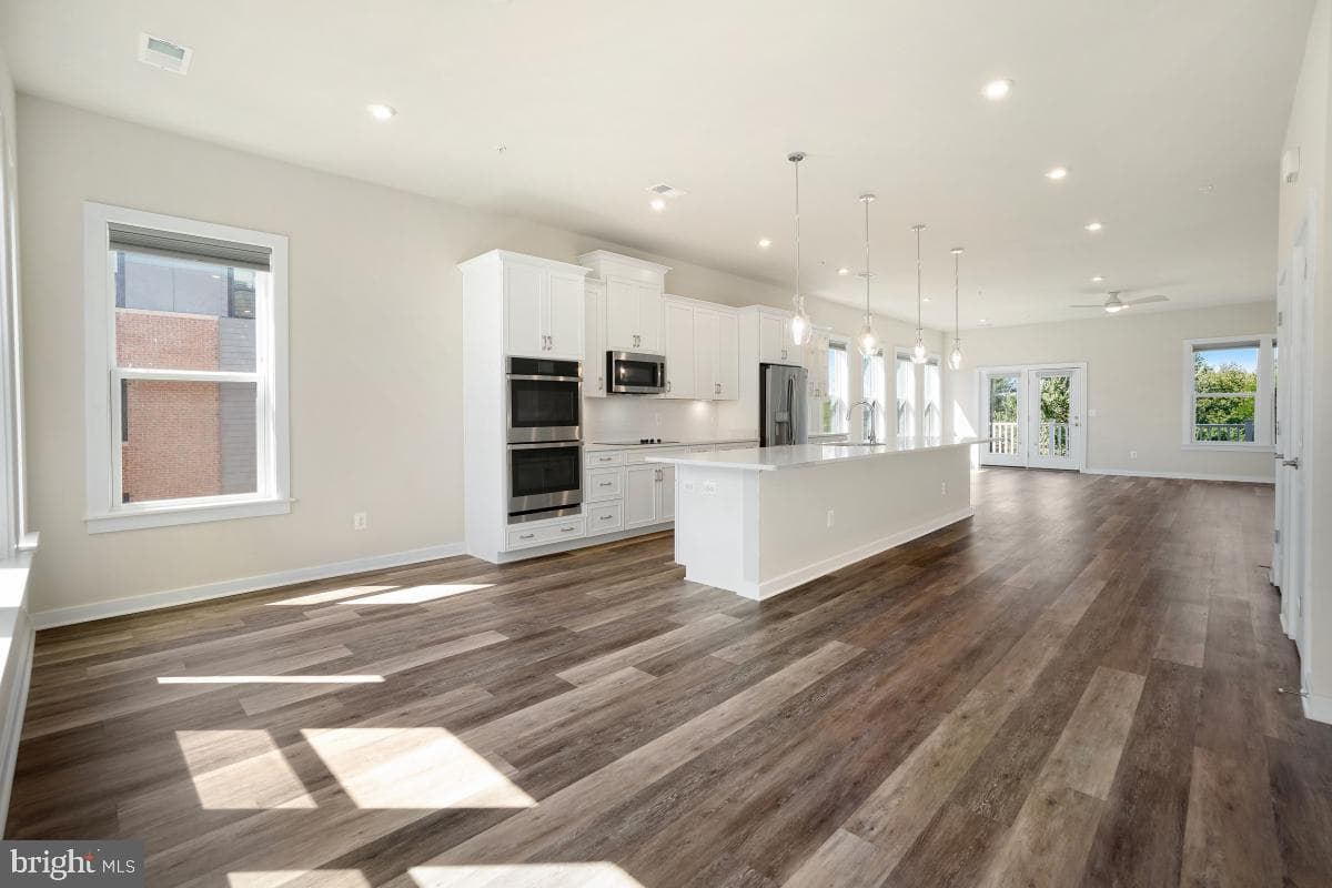 16304 Connors Way #22 photo 16