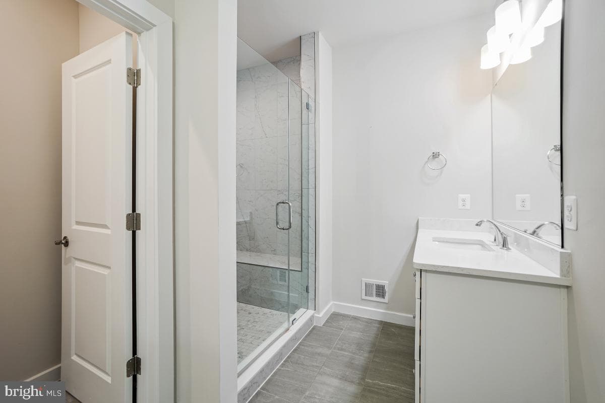 16304 Connors Way #22 photo 30