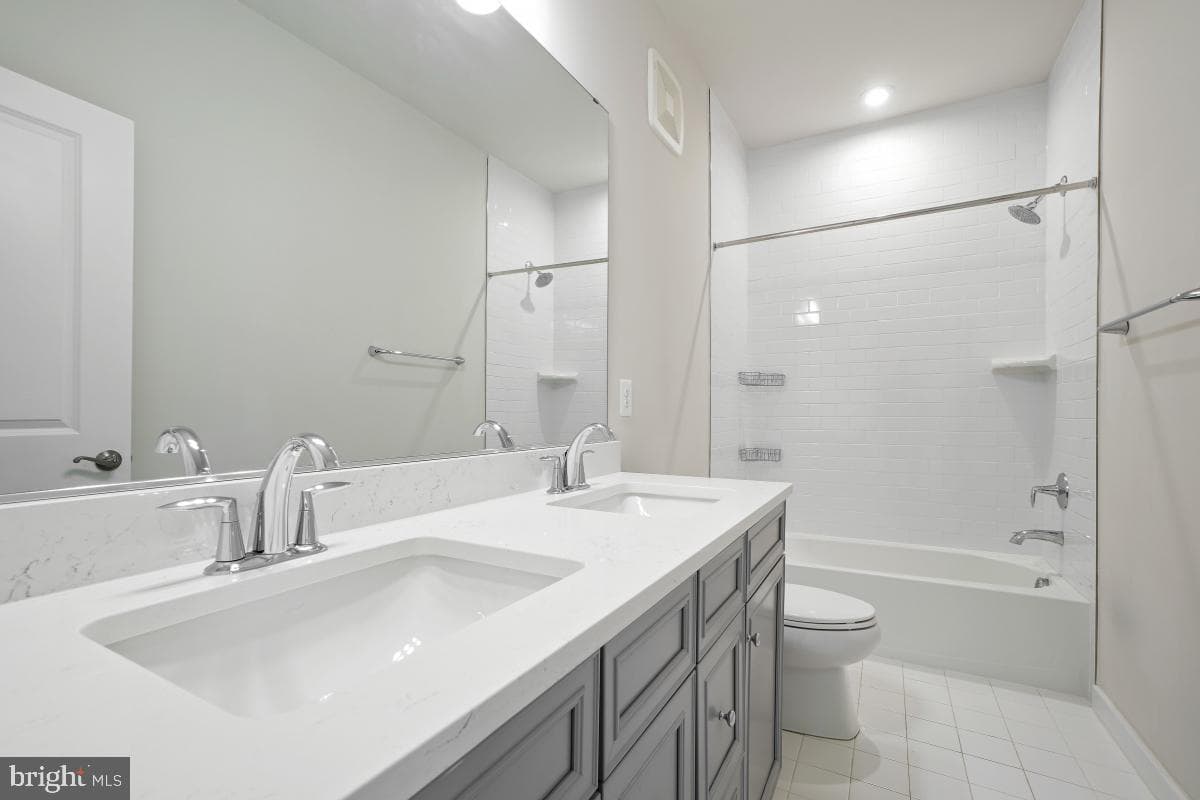 16304 Connors Way #22 photo 37