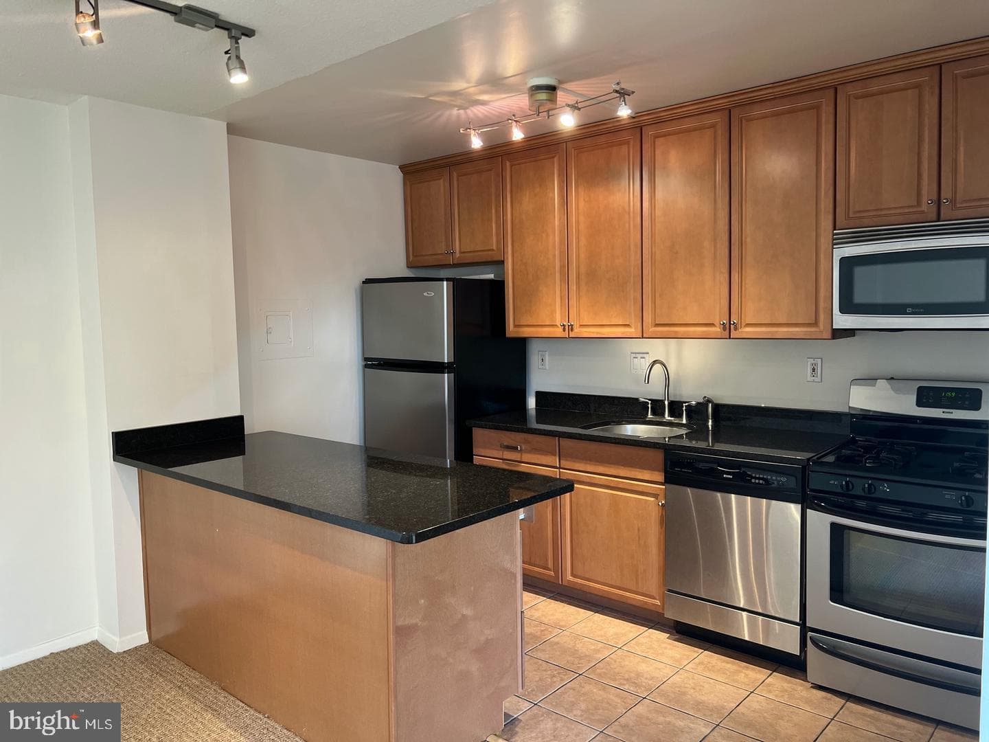 4515 Willard Avenue #602s photo 2