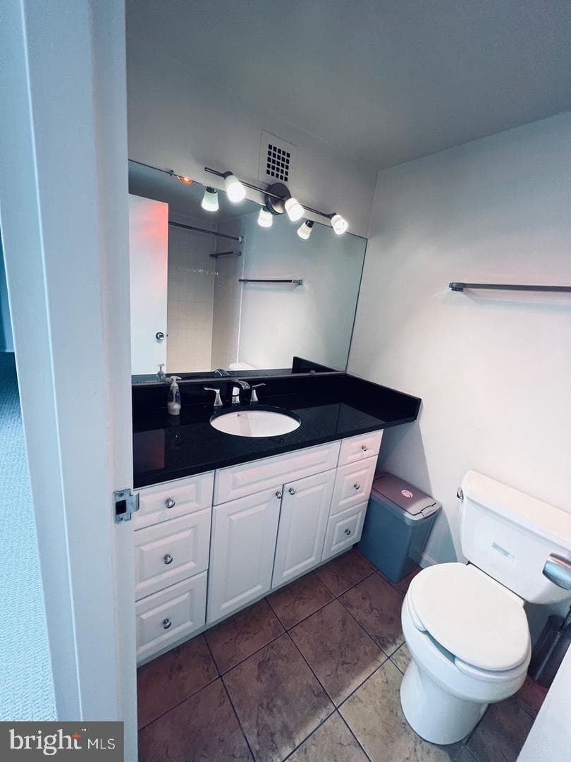 4515 Willard Avenue #602s photo 7
