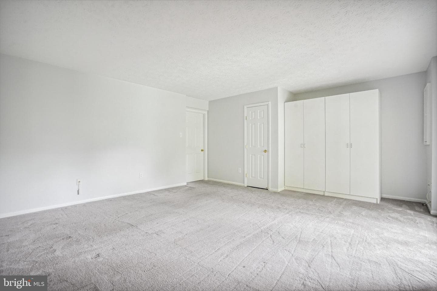 529 Coral Reef Drive photo 32