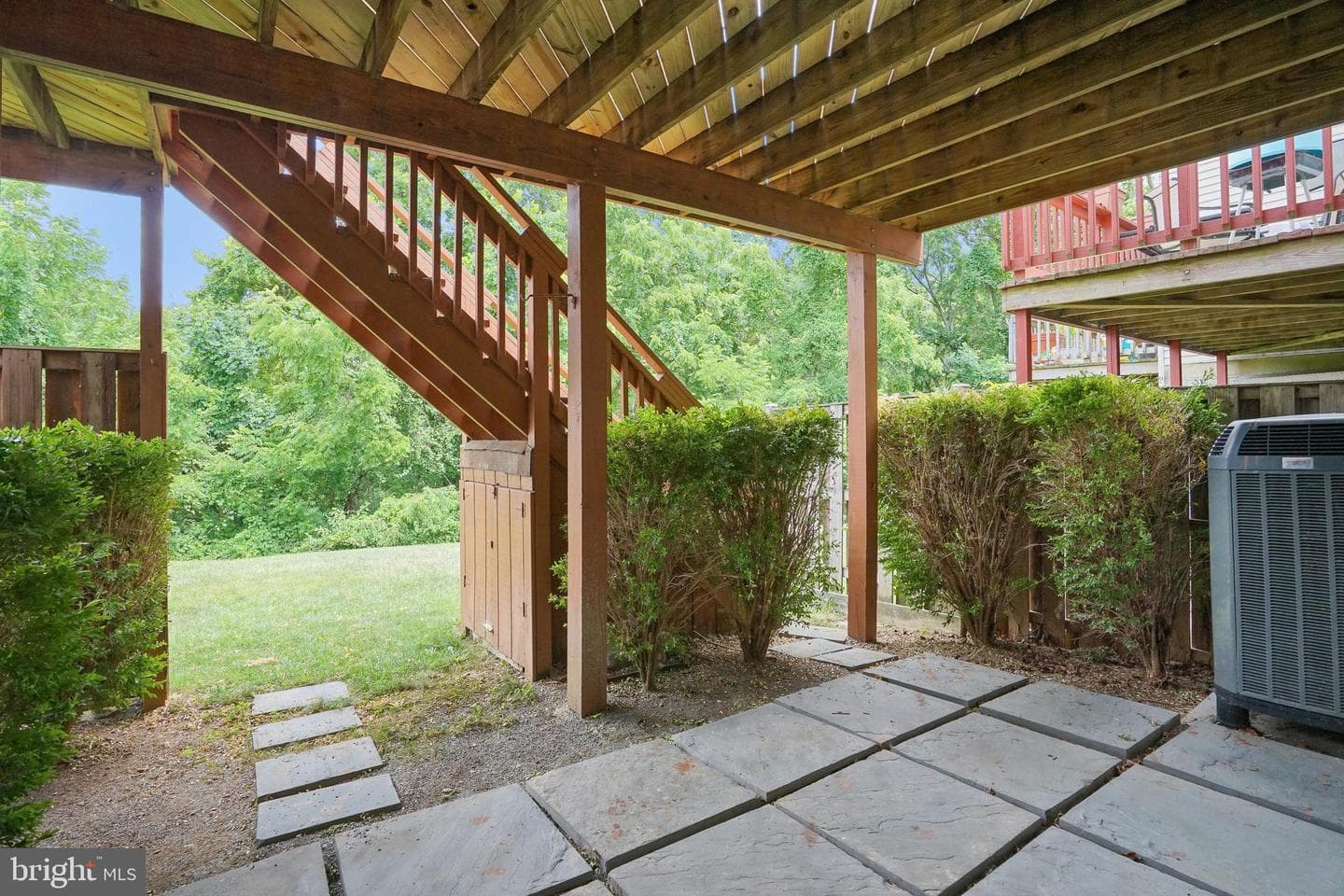 529 Coral Reef Drive photo 34