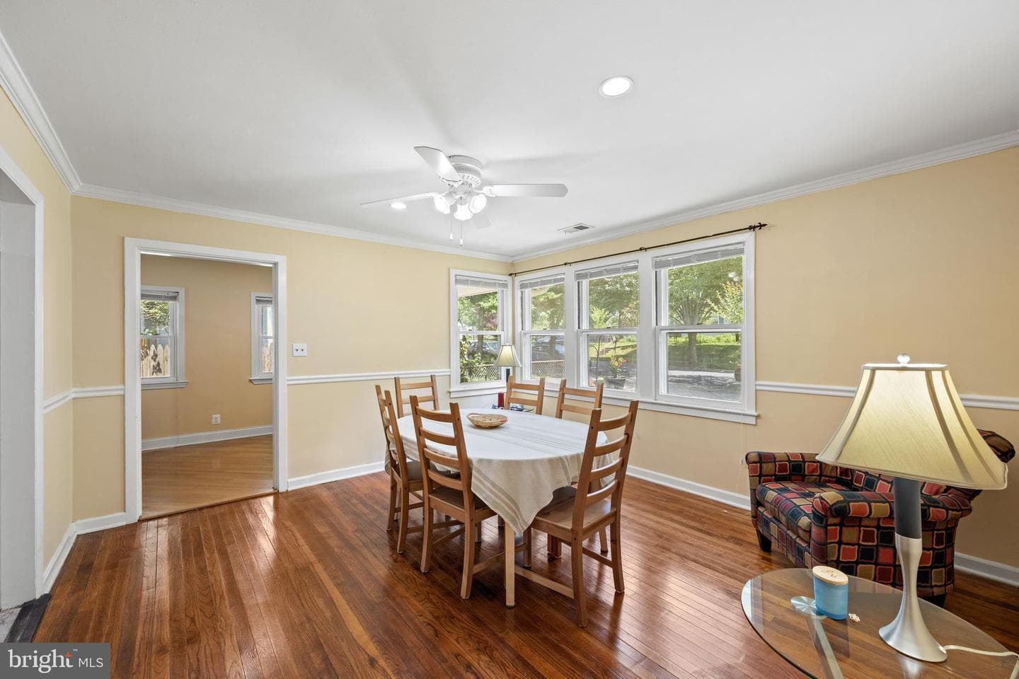 1127 Lewis Avenue photo 4