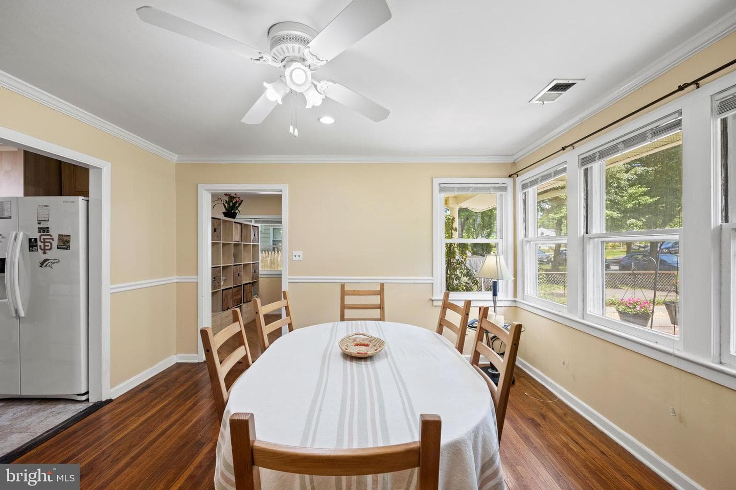 1127 Lewis Avenue photo 5