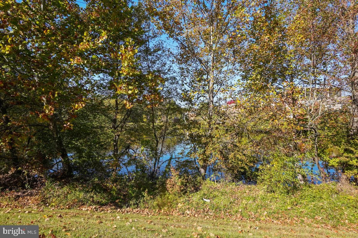 7425 Democracy Boulevard #12 photo 25