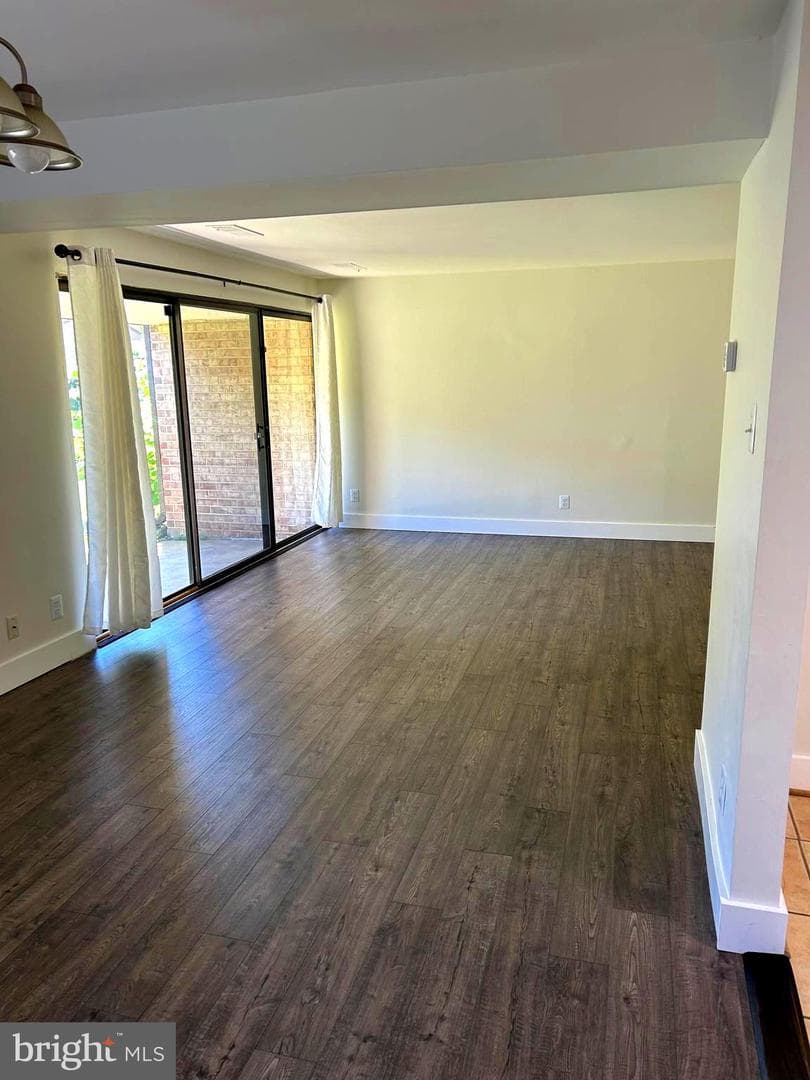 18903 Smoothstone Way #1 photo 2