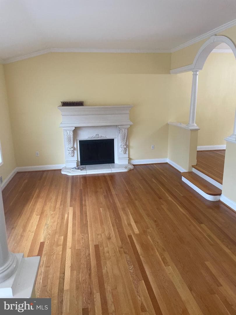 913 Northwest Drive photo 3