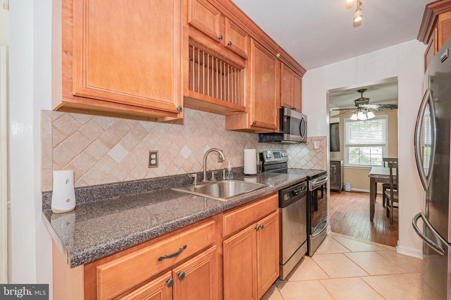 35 Longmeadow Drive photo 17