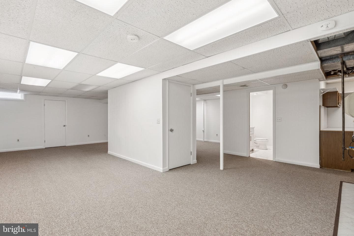 3308 Sandburg Terrace photo 43