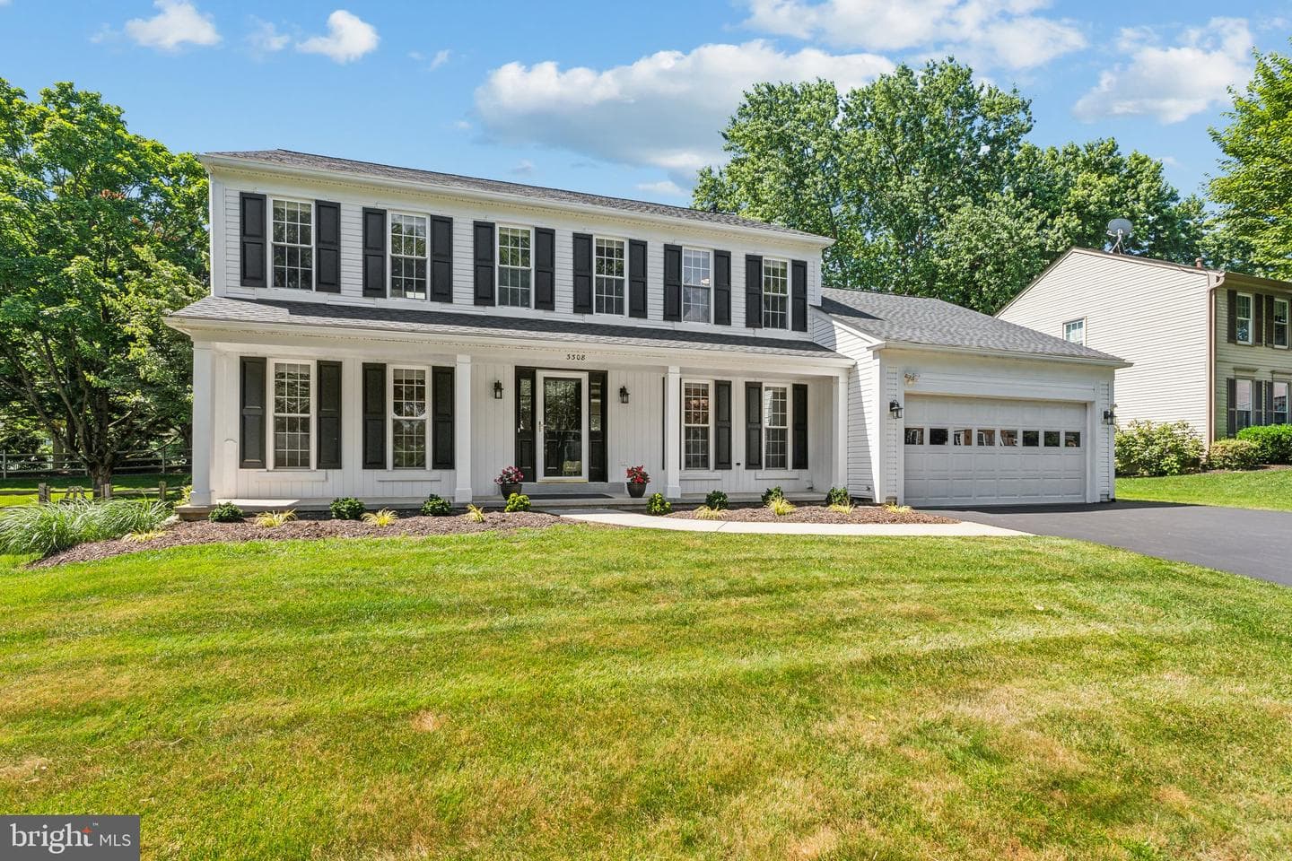 3308 Sandburg Terrace photo 60