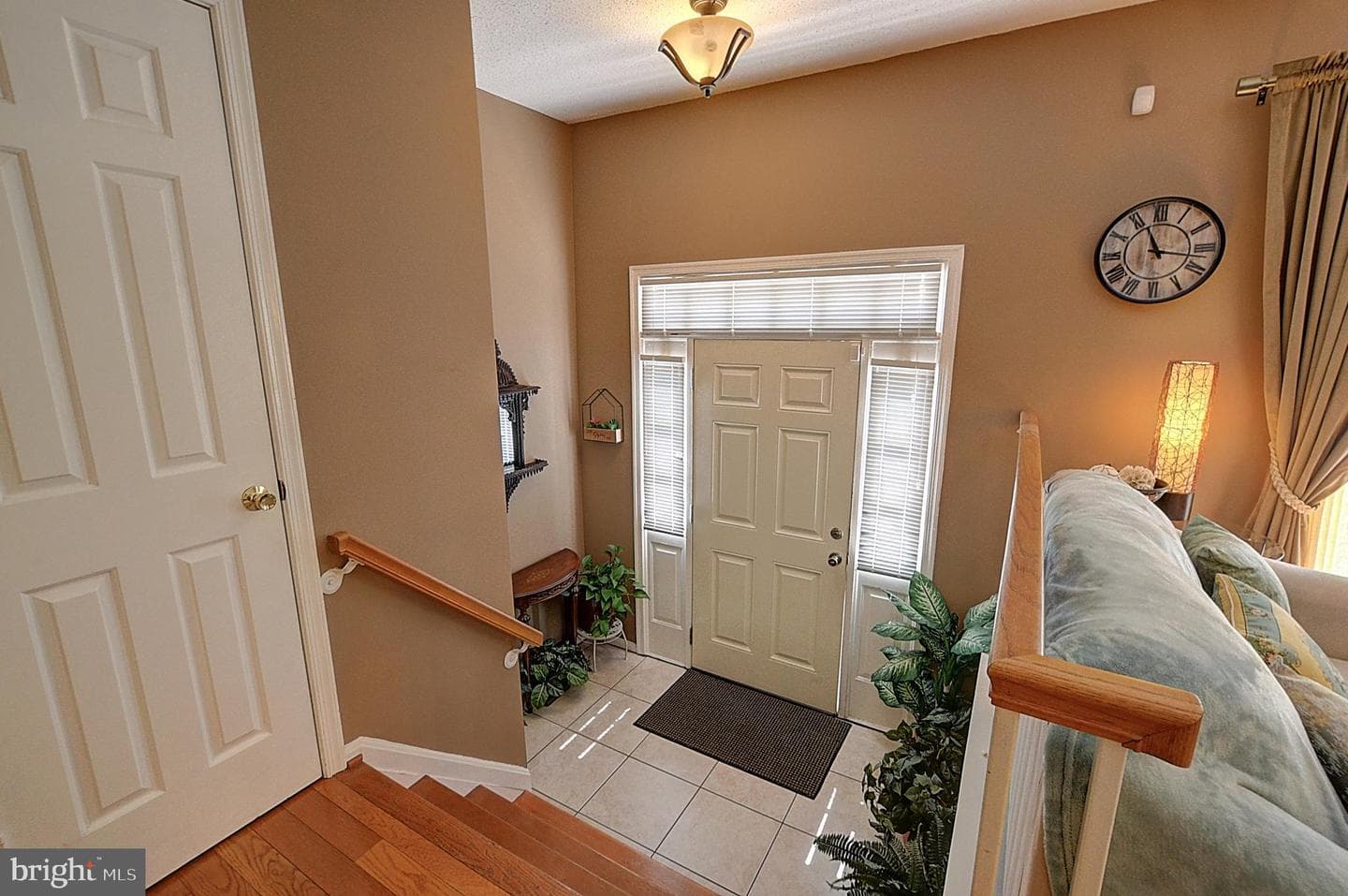 14807 McKnew Road photo 2