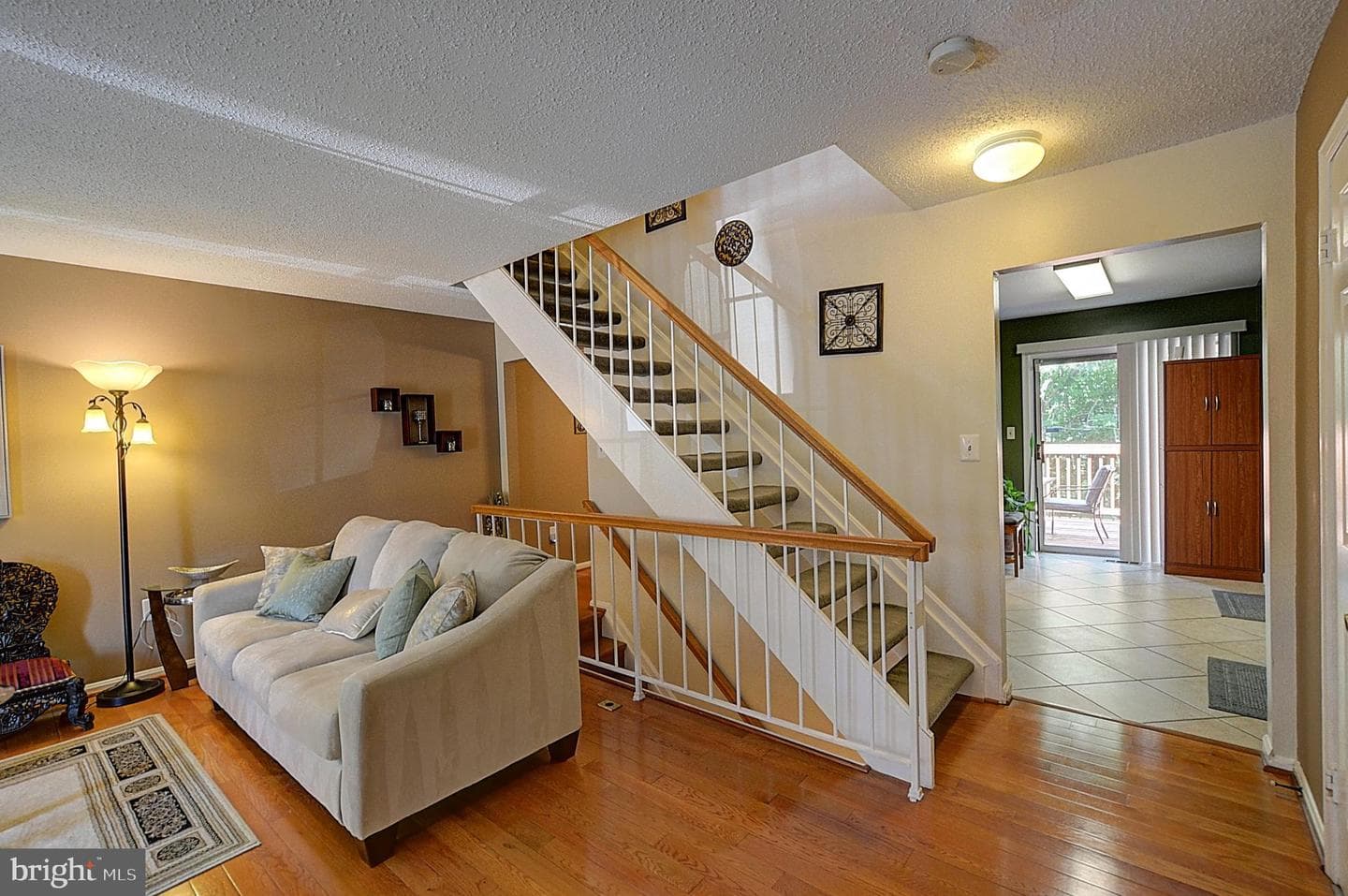 14807 McKnew Road photo 6